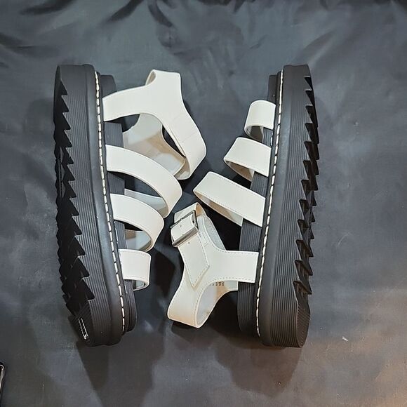 BRAND NEW UNIONBAY MULTI STRAP STRAPPY PLATFORM SANDAL - Picture 14 of 16